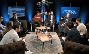Blanquer sur la plateforme Twitch.