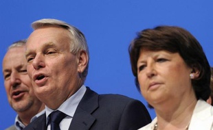 A six jours du premier tour en France métropolitaine, les Français expatriés ont donné l'avantage à la gauche dans sept circonscriptions sur onze, un résultat immédiatement salué par le premier ministre Jean-Marc Ayrault et Martine Aubry, la première secrétaire du PS.