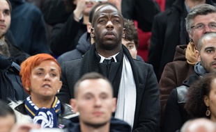 Souleymane Diawara, lors d'un match de l'équipe de France de foot.