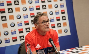 Guy Novès lors de la tournée du XV de France en Afrique du Sud en juin 2017.