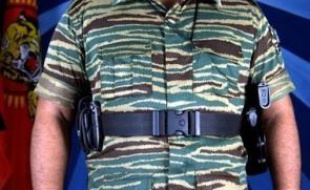 "L'armée est à la poursuite du chef des Tigres de libération de l'Eelam tamoul (LTTE), Velupillai Prabhakaran, retranché dans la jungle.