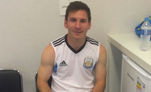 Lionel Messi au contrôle anti-dopage après la qualification de l'Argentine en finale de la Coupe du monde, le 9 juillet 2014, à Sao Paulo.