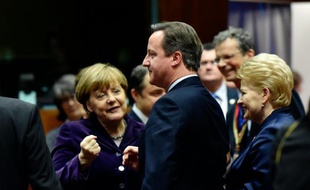 La chancelière allemande Angela Merkel et le Premier minstre David Cameron le 17 décembre 2015 à Bruxelles