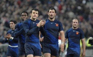Les joueurs de l'équipe de France de rugby, après un match face à l'Angleterre, le 23 février 2008 au Stade de France.