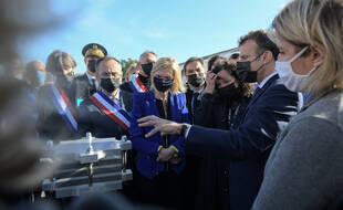 Emmanuel Macron, lors de sa venue à Béziers sur le site de Genvia, a annoncé une rallonge de 1,9 milliard d'euros pour le développement de l'hydrogène vert en France.