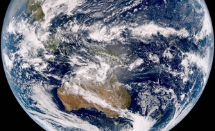 La planète Terre vu de l'espace (image d'illustration).
