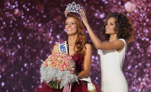 Maeva Coucke, Miss France 2018, roulait sans casque sur un quad.