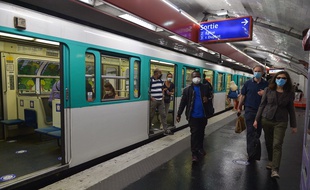 Le métro parisien en mai 2020, peu après le déconfinement. (illustration)