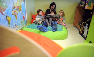 Une crèche le 6 avril 2010, à Paris.