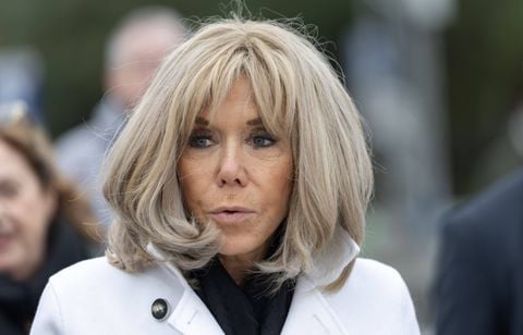 Les complotistes déforment la décision de justice autour de Brigitte Macron