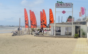 Un bar de plage à La Baule