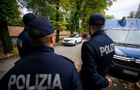 Une Italienne de 103 ans surprise au volant en pleine nuit sans permis