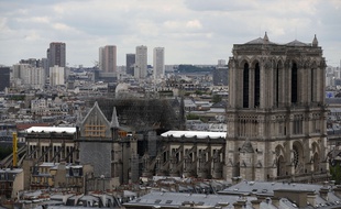 Une messe en petit comité sera célébrée samedi à 18h à Notre-Dame de Paris.