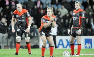 Le demi d'ouverture Jonny Wilkinson a marqué 17 des 22 points marqués par Toulon.