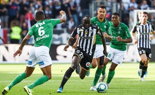 L'accélération de Thioub face aux Verts.