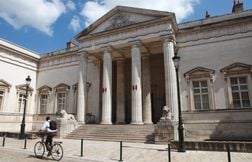 Prison avec sursis contre un jeune homme pour des autocollants antimusulmans