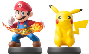 Les Amiibos de Mario et Pikachu.