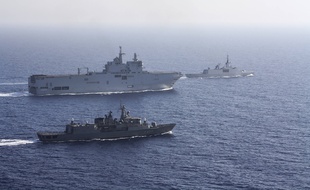 Exercices militaires franco-grecs en méditerranée orientale le 13 août 2020.