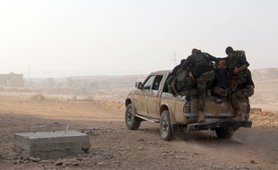 Des combattants du front Al-Nosra, devenu Fateh al-Cham, en Syrie le 6 août 2016.