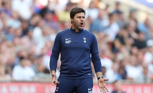 Mauricio Pochettino sur le banc de Tottenham, le 27 août 2017.