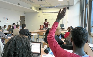 La classe accueille des lycéens motivés et présentant un potentiel.
