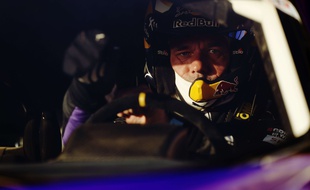 Sébastien Loeb va disputer le prochain Dakar en Arabie Saoudite.