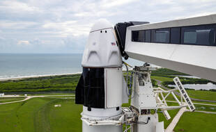 Voici la capsule Dragon de la fusée Falcon 9 de SpaceX dans lequel voyageront seuls quatre personnes ce jeudi 15 septembre 2021.