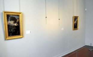Le 19 février 2011, dans une des salles du musée des Beaux-Arts d'Ajaccio, le Palais Fesch: l'emplacement laissé vide par le vol de tableaux par l'agent de sécurité de nuit du musée