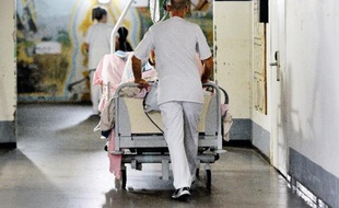 La chirurgie ambulatoire va devenir réalité pour un nombre grandissant de patients, une orientation stimulée par des impératifs d'économies