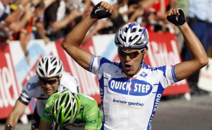 Le sprinter belge de l'équipe Quick Step, Gert Steegmans, vainqueur sur les Champs Elysées de la 21e et dernière étape du Tour de France 2008, le 27 juillet 2008.