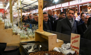 Strasbourg, le 14 décembre 2018 - Christophe Castaner, ministre de l'Intérieur, en visite au marché de Noël au lendemain de la mort de Cherif Chekatt, suspect principal de l'attentat de Strasbourg.