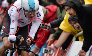 Chris Froome et l'équipe Sky a été accusée d'avoir ajouté des éléments aérodynamiques interdits à leur combinaison lors du prologue du Tour de France, le 1er juillet 2017.