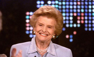 L'ancienne First lady américaine, Betty Ford, lors d'une interview avec Larry King sur CNN le 14 mars 2002.