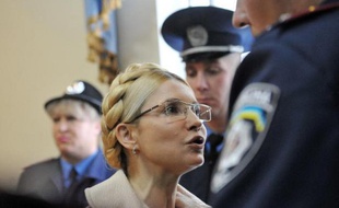 L’Allemagne a proposé à Kiev d'accueillir l'ex-Premier ministre ukrainien, Ioulia Timochenko, incarcérée et actuellement hospitalisée en Ukraine, pour la soigner, a annoncé vendredi le ministre allemand des Affaires étrangères Guido Westerwelle.