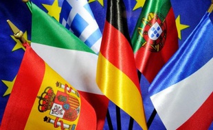 Malgré la crise qui affecte durement les économies de nombreux pays européens, Bruxelles souhaite que la politique d'élargissement se poursuive, tout en reconnaissant que la plupart des pays candidats doivent encore faire des progrès avant de rejoindre l'UE.