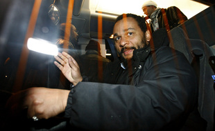 L'humoriste controversé Dieudonné. Villeneuve d'Ascq, le 24 mars 2009. Archives
