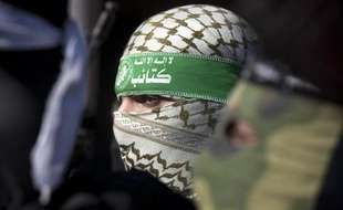 Un militant de la branche armée du Hamas, lors d'un rassemblement à Gaza, le 5 février 2015