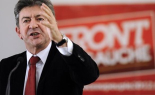 Jean-Luc Mélenchon, candidat du Front de gauche à l'Elysée, a vivement critiqué lundi sur France Info la "TVA prétendument sociale" évoquée par Nicolas Sarkozy lors de ses voeux présidentiels.