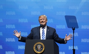 Donald Trump à la convention annuelle de la NRA, le 4 mai 2018 à Dallas (Texas).
