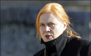 Jean-Pierre Treiber, principal suspect des assassinats de Géraldine Giraud et Katia Lherbier, Marie-Christine Van Kempen, la tante de Géraldine, ainsi que Patricia Darbeau, l'amie de M. Treiber, seront confrontés le 17 février à Sens (Yonne), a-t-on appris vendredi auprès de leurs avocats.