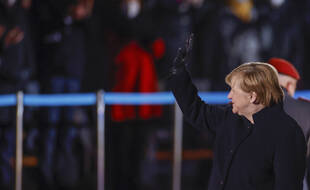 La chancelière Angela Merkel, à Berlin le 2 décembre 2021.