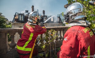 Un indencie a ravagé un immeuble près de l'hôtel de Matignon