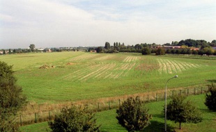 Photo prise le 15 septembre 2000 sur le plateau de Saclay, au sud-ouest de Paris