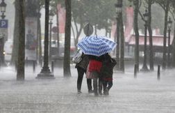 Douze départements en vigilance orange aux orages ce mardi