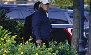 Présidentielle américaine : Donald Trump de retour de sa partie de golf