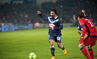 Bordeaux, 20 janvier 2012. - Fahid Ben Khalfallah. Match de foot opposant les Girondins de Bordeaux au Paris Saint-Germain (PSG) au Sated Chaban-Delmas. Bordeaux s'est incline 1-0 a domicile. - Photo : Sebastien Ortola