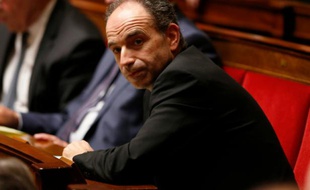 Jean-François Copé lors d'un session de questions au gouvernement à l'Assemblée nationale à Paris, le 26 janvier 2016