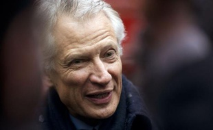 Dominique de Villepin, candidat à l'élection présidentielle, affirme jeudi ne pas être "un candidat en sucre", et se "moquer des sondages" qui le créditent de 2 à 3% d'intentions de vote, en assurant avoir la résistance et le tempérament pour mener une bataille qui n'est pas jouée d'avance.