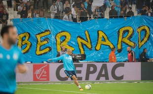 De nombreuses banderoles de soutien ont fleuri au Vélodrome, lors d'OM-TFC