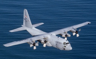 Illustration: un avion de transport militaire C-130 de Lockeed Martin.